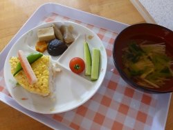 酢飯の押し寿司も夏にたくさんご飯を食べれるようにとの昔からの知恵ですね。